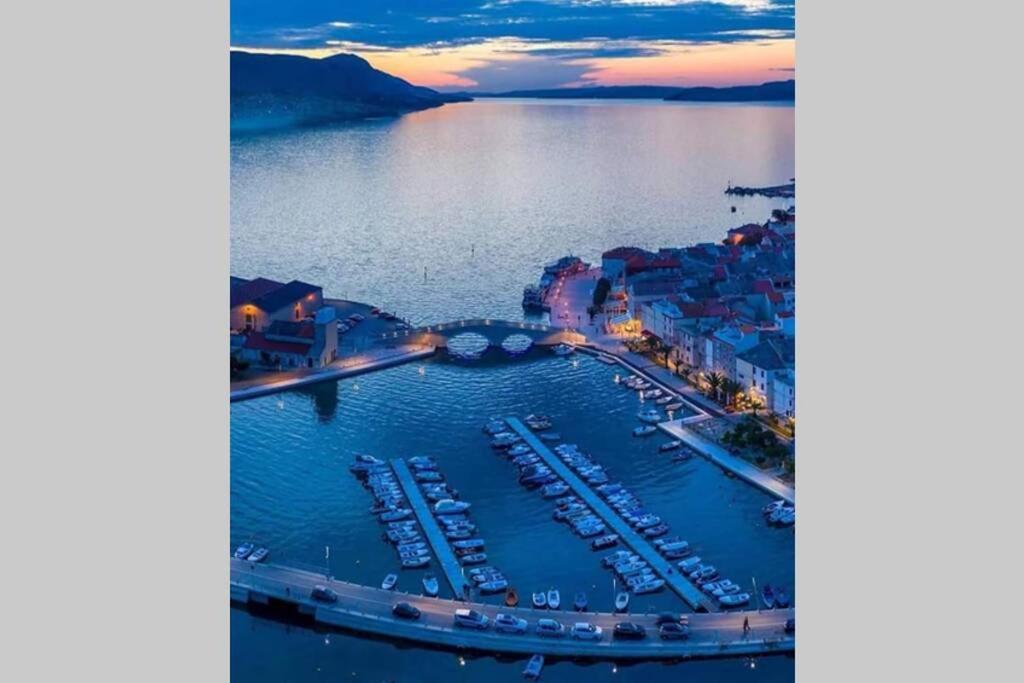 Apartment Eli Pag Town Bagian luar foto