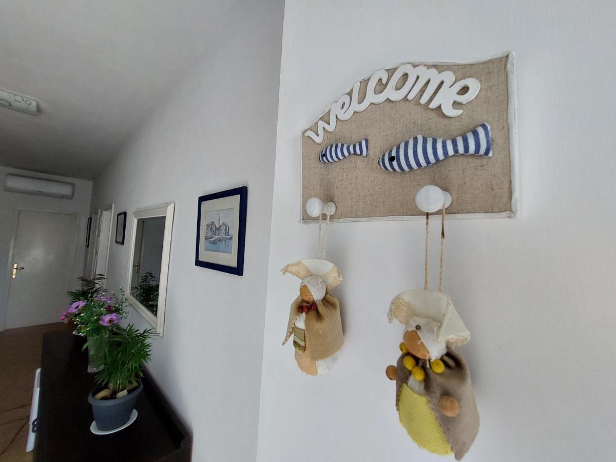 Apartment Eli Pag Town Bagian luar foto